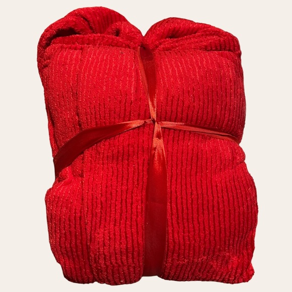 Red Plush Robe Size 2X - Picture 2 of 5